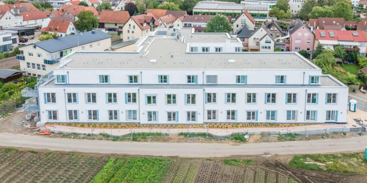 Pflegeimmobilie Sennfeld Seite